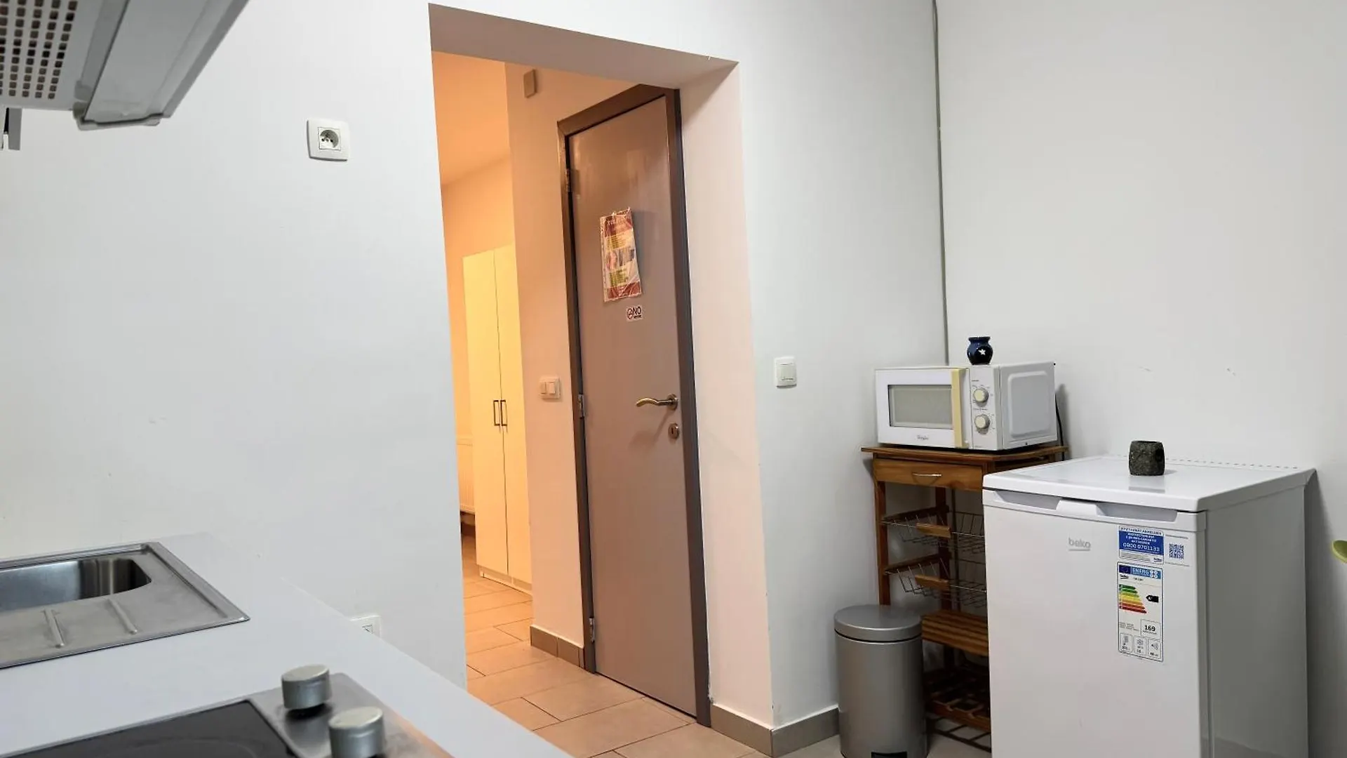 Appartement Cosy A Bruxelles Metro Vandervelde