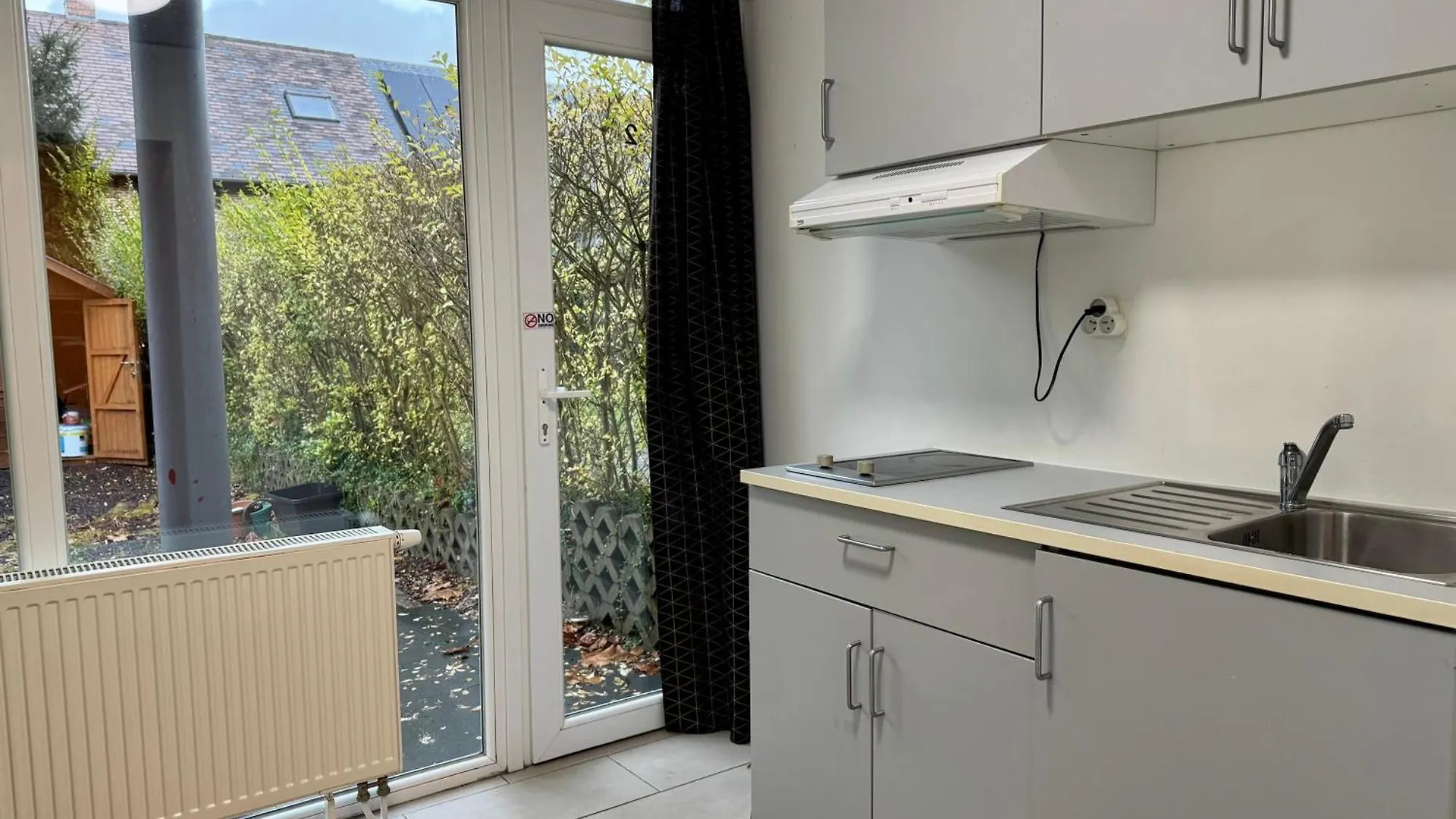 Appartement Cosy A Bruxelles Metro Vandervelde Belgium